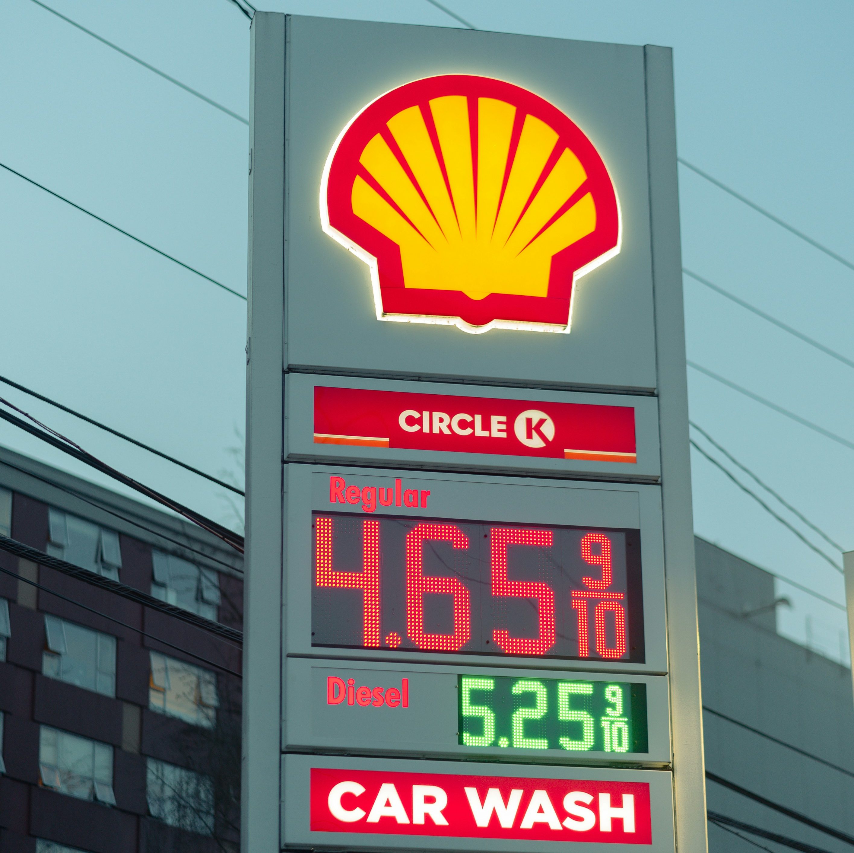 Gas prices in Seattle, WA - Credit: Pixilustration